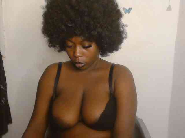 Strip-me-naked webcam