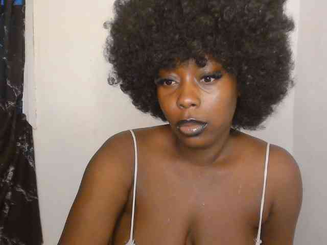 Strip-me-naked webcam
