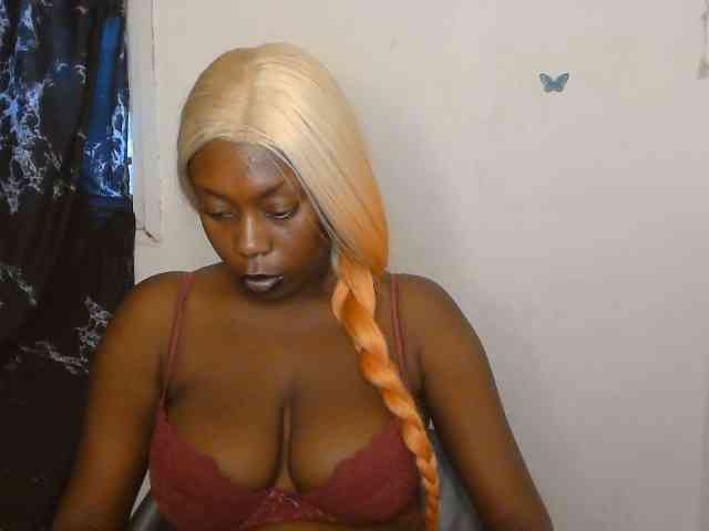 Strip-me-naked webcam