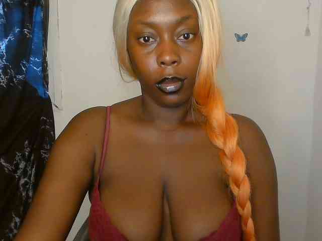 Strip-me-naked webcam