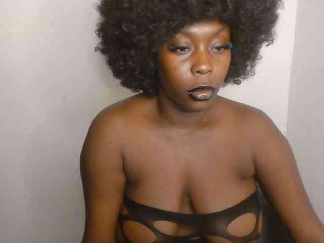 Strip-me-naked webcam