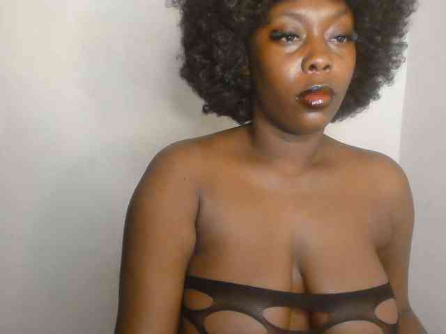 Strip-me-naked webcam