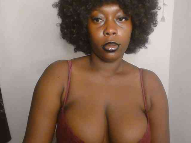 Strip-me-naked webcam