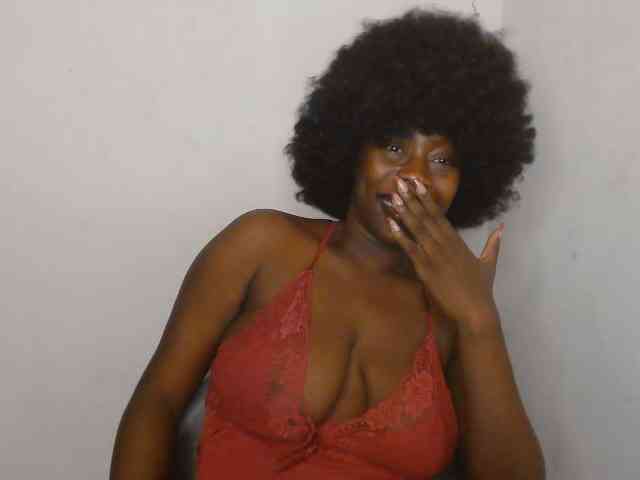 Strip-me-naked webcam