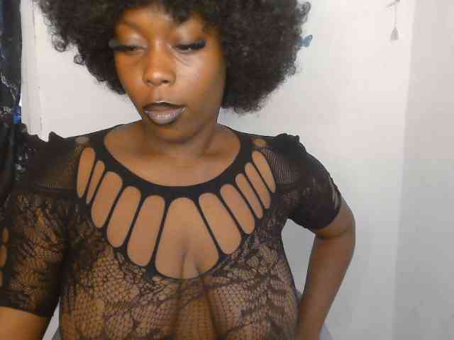 Strip-me-naked webcam