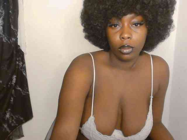 Strip-me-naked webcam