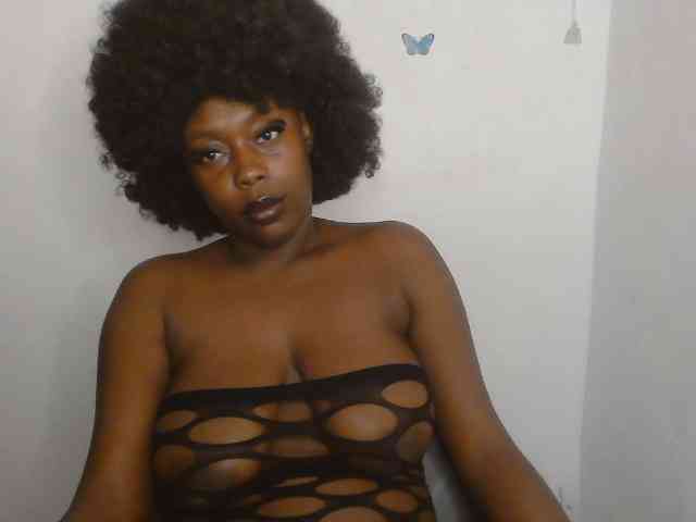 Strip-me-naked webcam