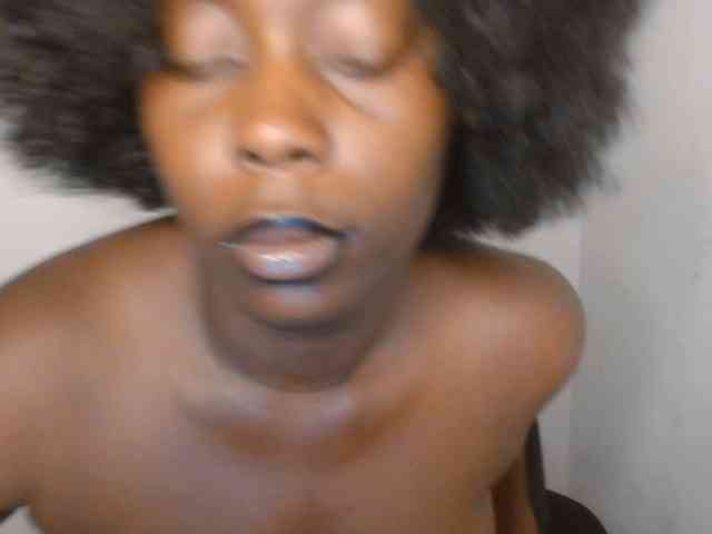 Strip-me-naked webcam