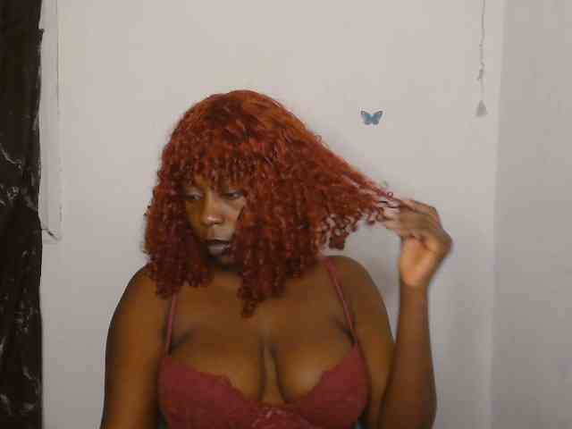 Strip-me-naked webcam