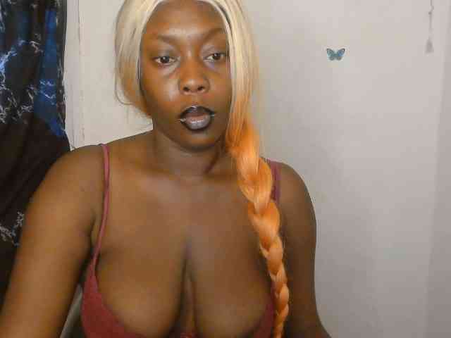 Strip-me-naked webcam