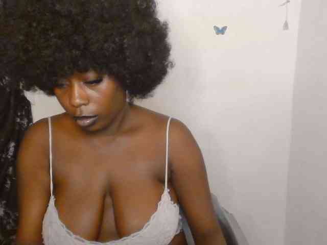 Strip-me-naked webcam