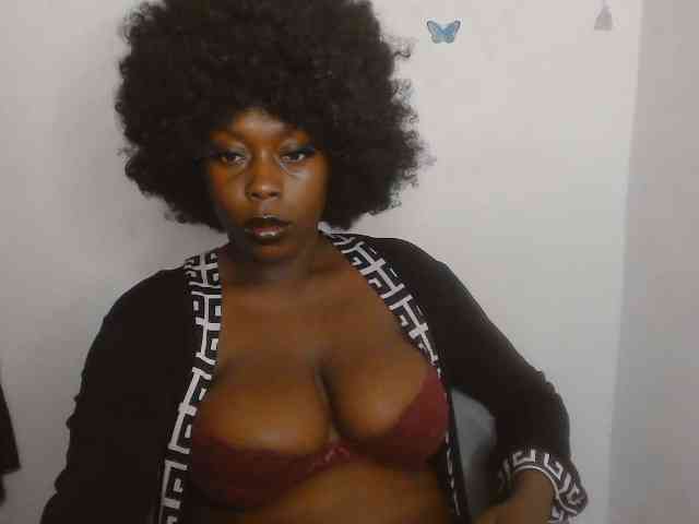 Strip-me-naked webcam