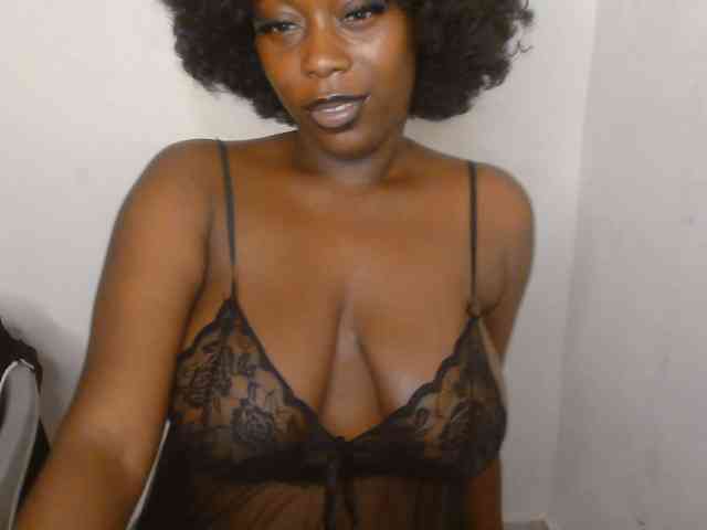 Strip-me-naked webcam