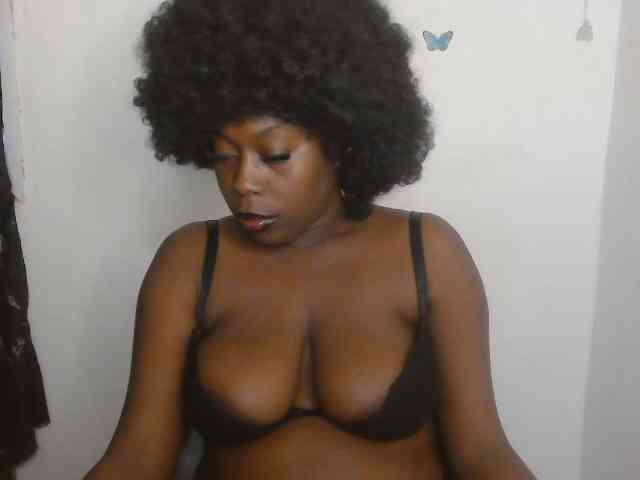 Strip-me-naked webcam