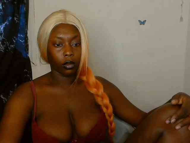 Strip-me-naked webcam