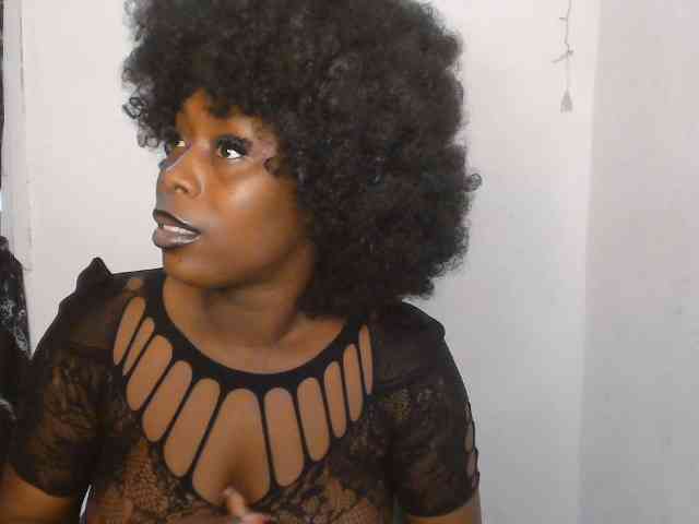 Strip-me-naked webcam