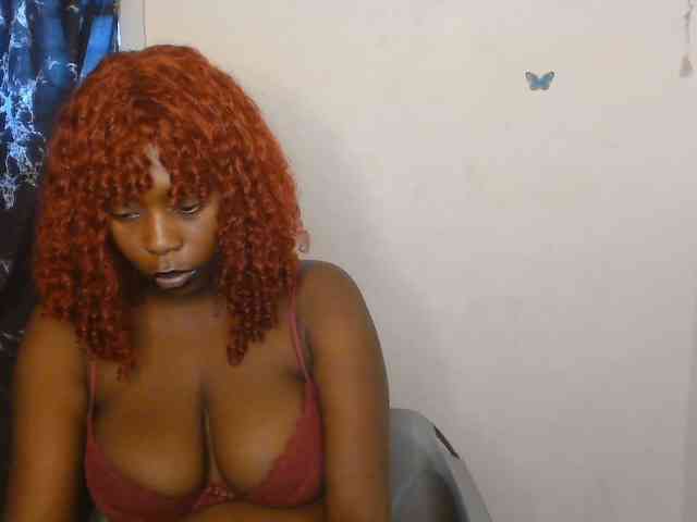 Strip-me-naked webcam