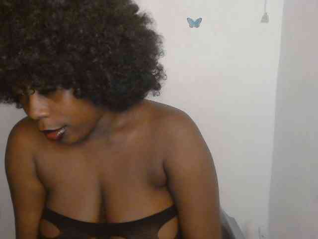 Strip-me-naked Strip-me-naked