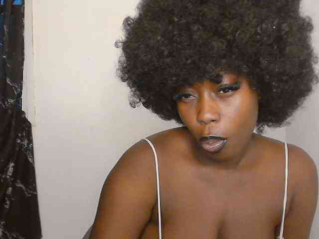 Strip-me-naked webcam