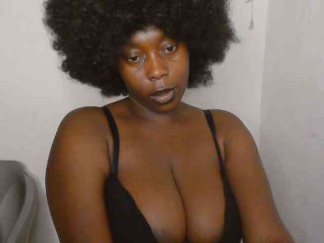 Strip-me-naked webcam