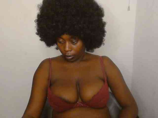 Strip-me-naked webcam