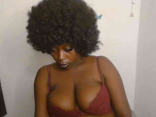 Strip-me-naked webcam