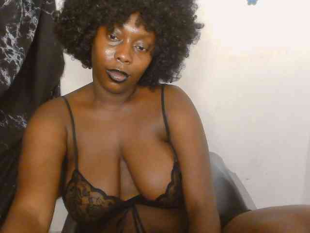 Strip-me-naked Strip-me-naked