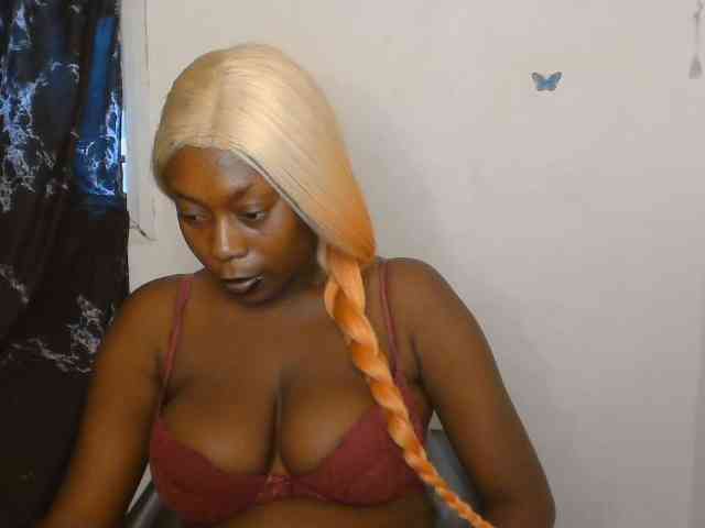 Strip-me-naked webcam