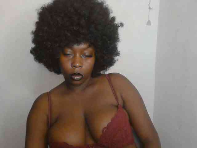 Strip-me-naked webcam
