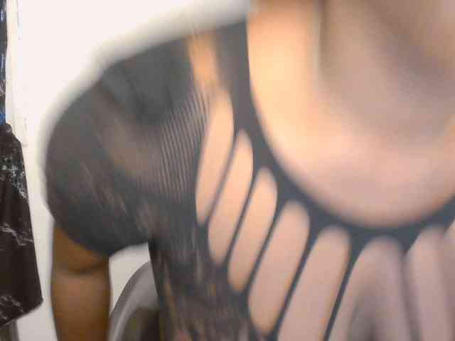 Model: Strip-me-naked
