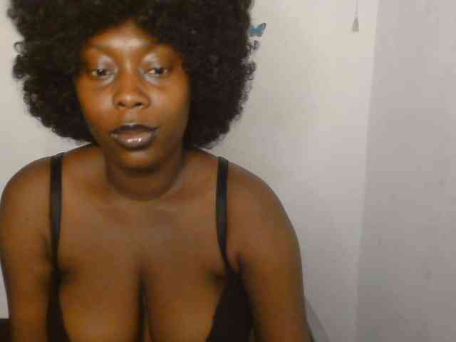 Strip-me-naked Strip-me-naked