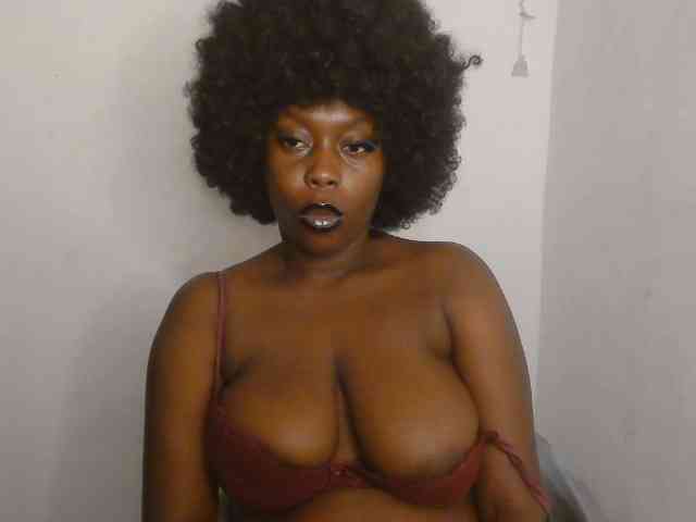 Strip-me-naked webcam