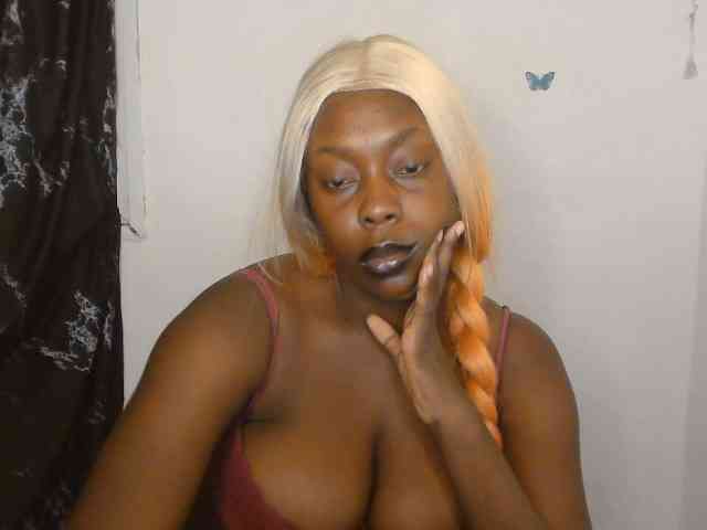 Strip-me-naked webcam