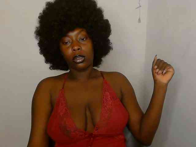 Strip-me-naked webcam