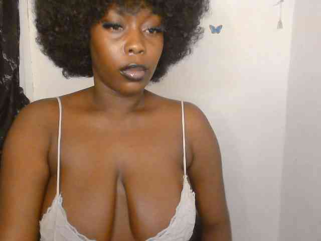Strip-me-naked webcam
