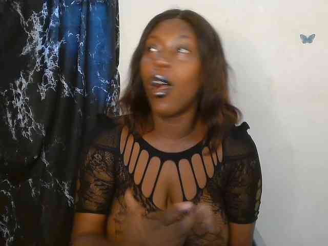 Strip-me-naked webcam