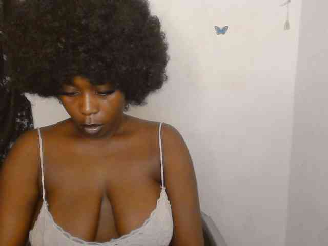 Strip-me-naked webcam