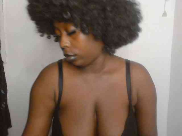 Strip-me-naked webcam
