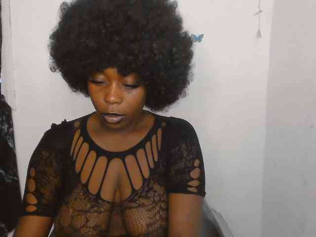 Strip-me-naked webcam