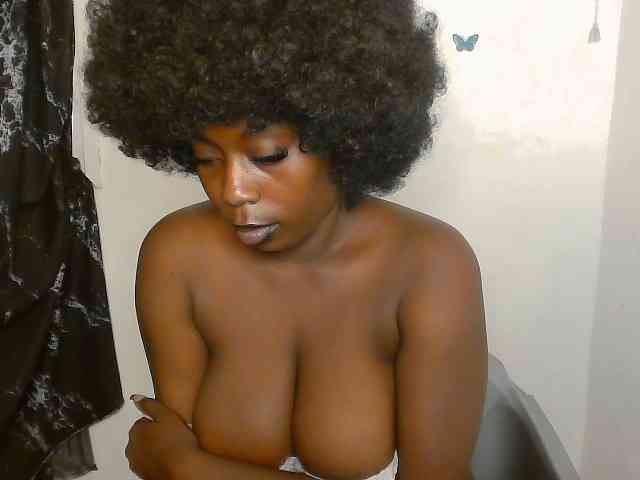 Strip-me-naked webcam