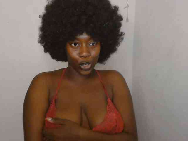 Strip-me-naked webcam