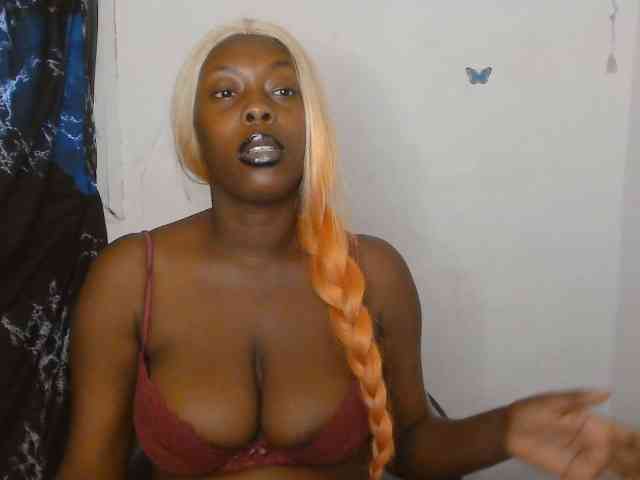 Strip-me-naked webcam