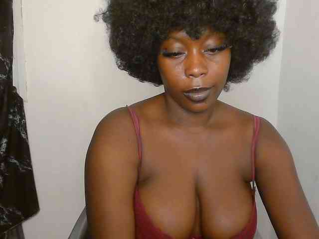 Strip-me-naked webcam