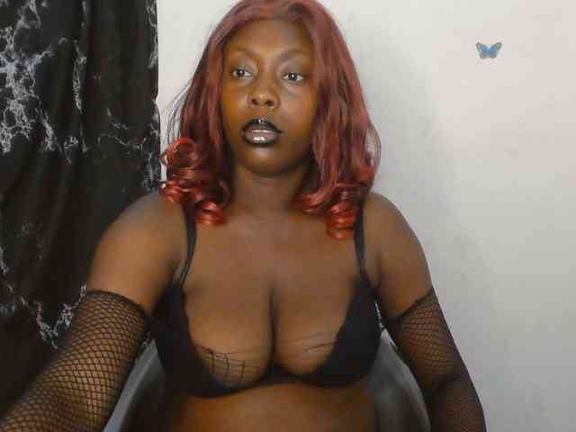 Strip-me-naked webcam