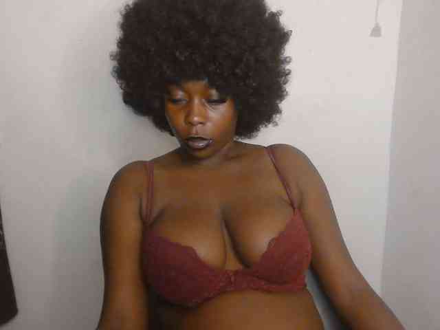 Strip-me-naked webcam
