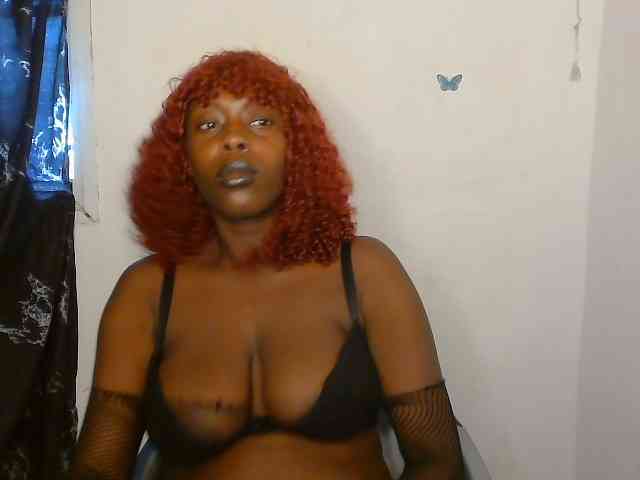 Strip-me-naked webcam