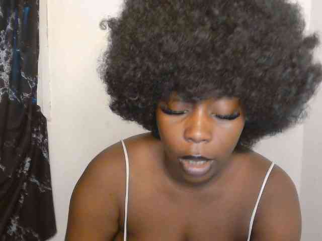 Strip-me-naked webcam
