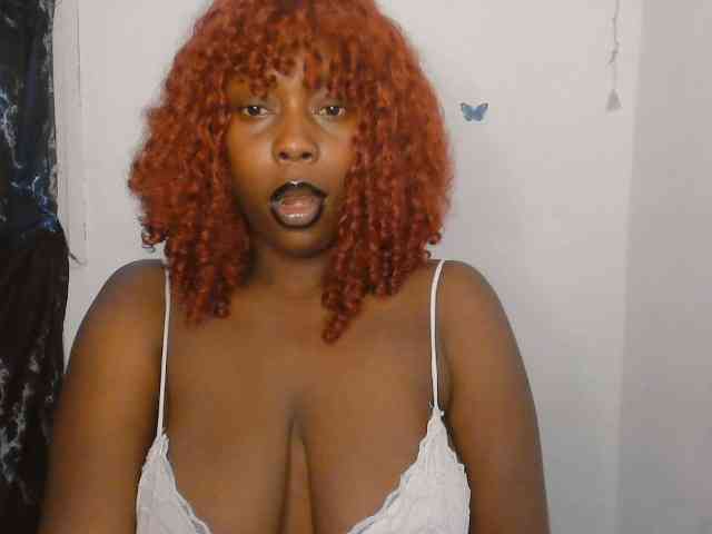 Strip-me-naked webcam