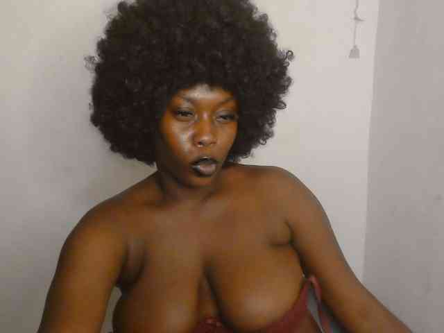 Strip-me-naked webcam