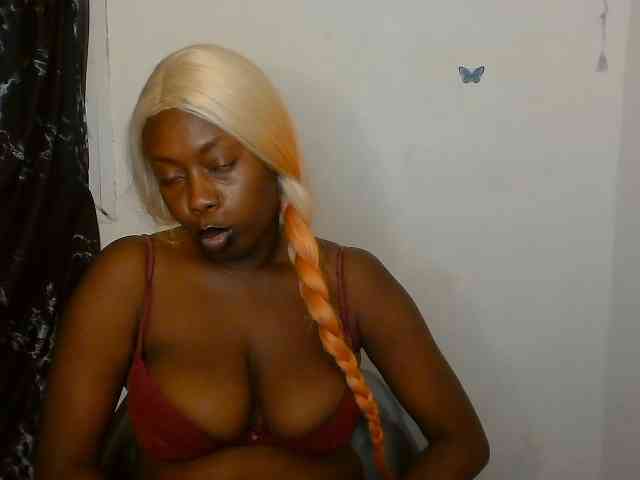 Strip-me-naked webcam